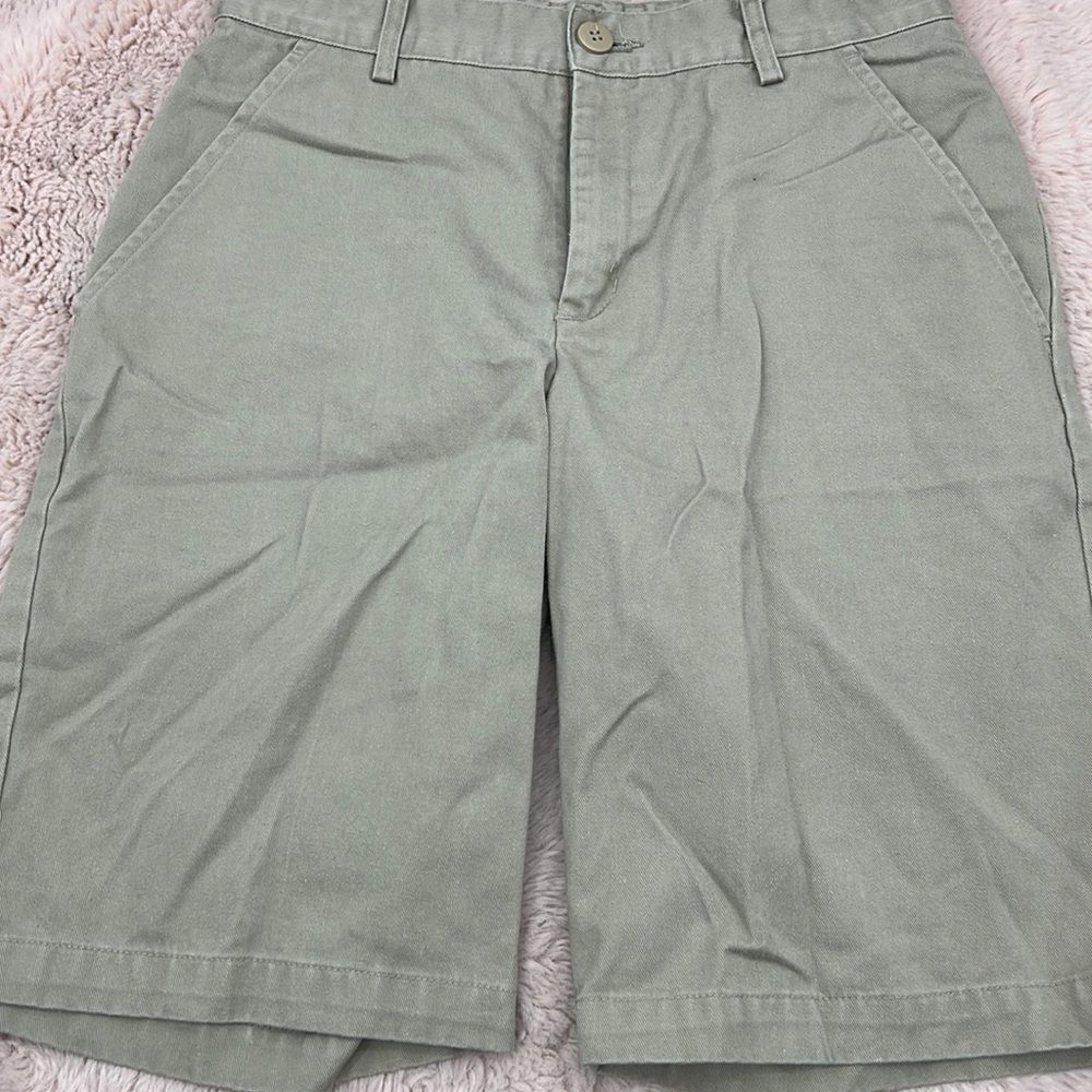 Austin Clothing Co boys chino shorts size 16